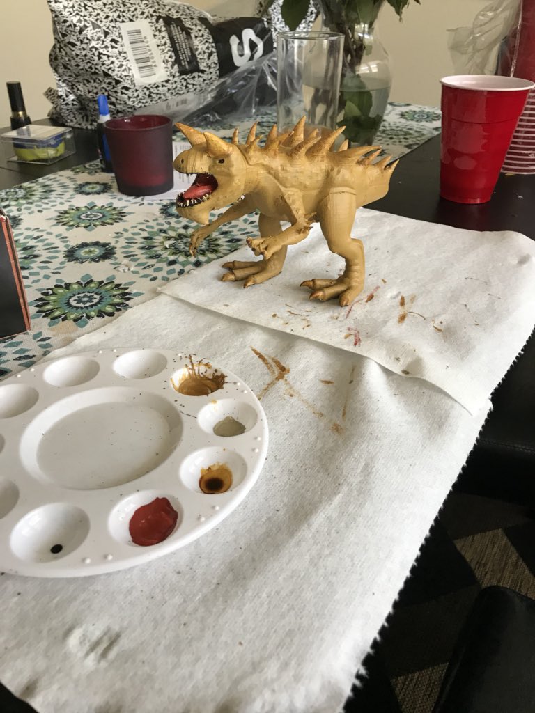 TotalInvite's tweet photo. The Tarrasque is ready for That One-Off Show! Tonight at 730pm pt on https://t.co/ppMGOV8XoG #dnd #dungeonsanddragons #3Dprinted #minis https://t.co/SKqX9rosla