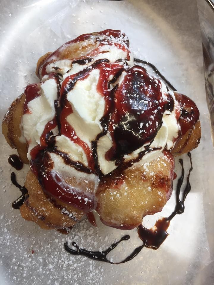 markhambeer's tweet photo. Wow looks so good. We are thrilled to have AEGEAN HONEY BALLS loukoumadesat that Markham Craft Beer and Wine Festival. Come and try their amazing desserts on Saturday August 18th and Sunday August 19th. #aegeanhoneyballs #desserts #markham #craftbeer #toronto #markhambeer https://t.co/ocWRyNyXZF