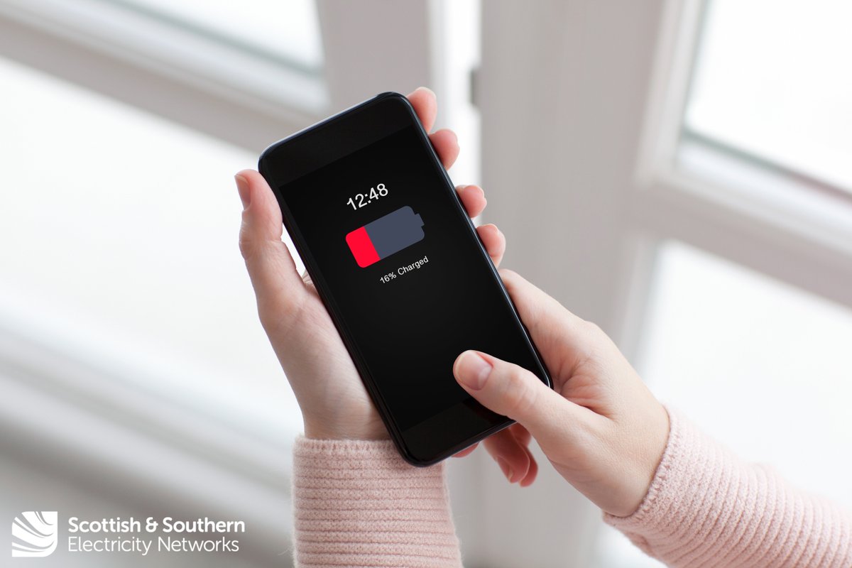 ssencommunity's tweet photo. We have all been guilty of leaving our phones to get to 1% battery before we charge it. It's best to keep your phone charged in case you have a #PowerCut so you can report it to us! You can call us on 105 or send us a message on Twitter or Facebook. #KeepItCharged 🔋 https://t.co/ddaTf2FLu2