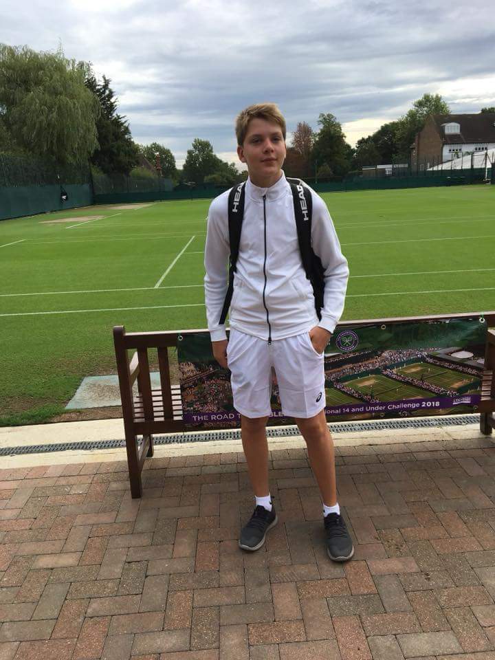 Good luck to Ivybridge tennis club's Chris and Grace in the 14U Road to Wimbledon event this week. Rain stopped play today, hopefully weather will improve tomorrow!🎾🎾🎾