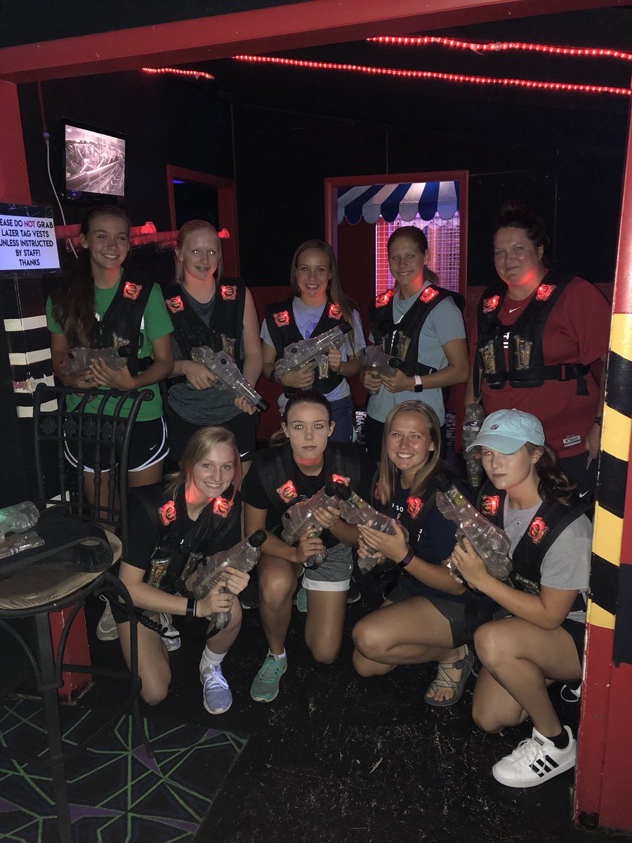 MaconTigerSoft's tweet photo. Nothing says team bonding like a little competitive laser tag, bowling, Shakespeareβs Pizza, and Andyβs Frozen Custard. #Redteamwon #theyliketoeat https://t.co/jyNt2oAODp