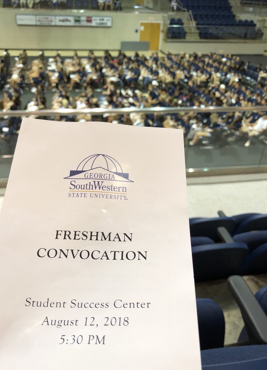 judsongirl's tweet photo. Ready or not! Here we go! Welcome new students, from .@GSWCareerCtr #GSWWelcomeWeek https://t.co/ezDNdjL7lF