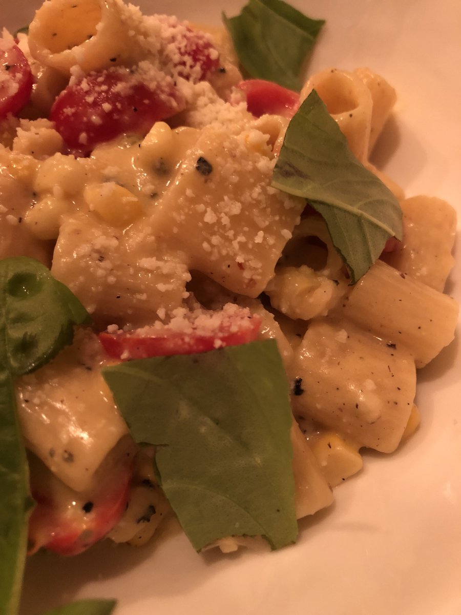 DM_Merrill's tweet image. Thanks @andrewzimmern