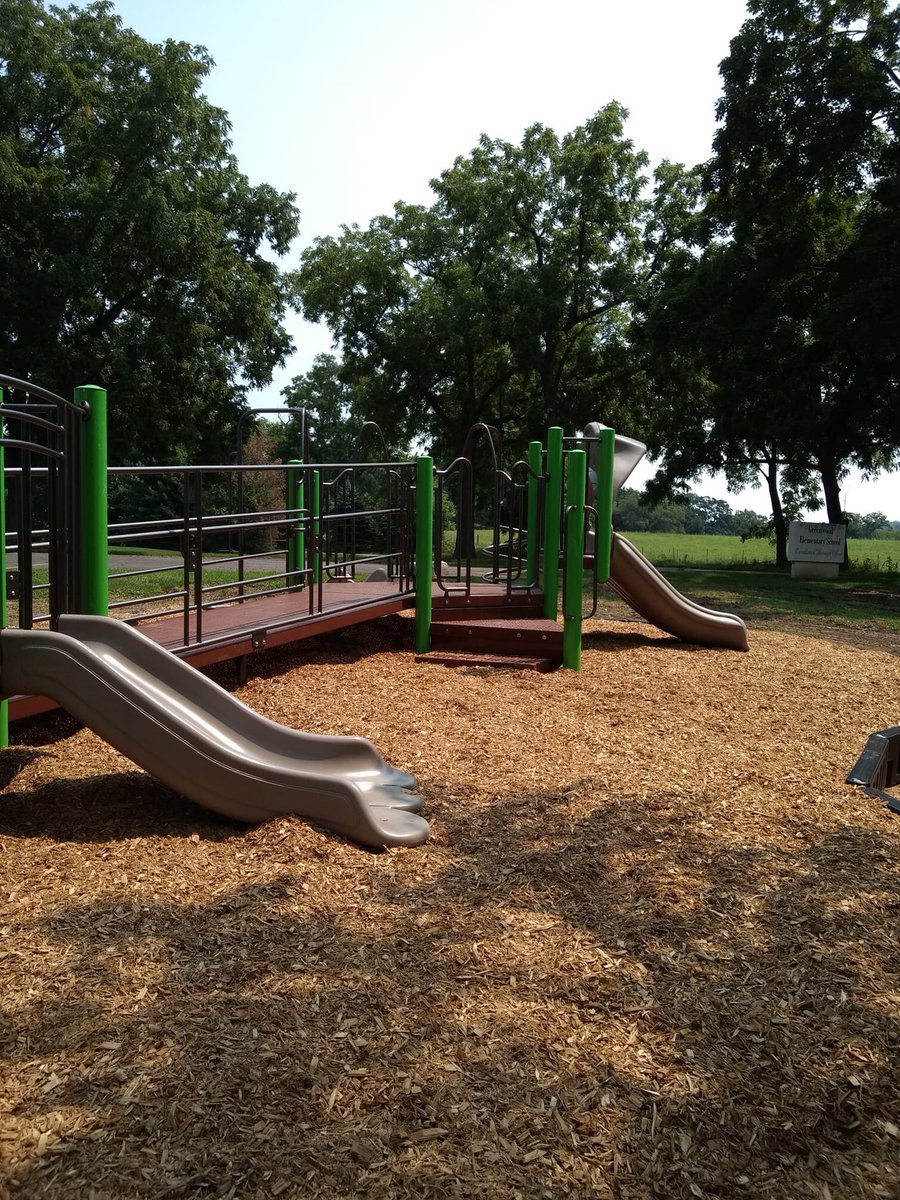 gweprin200's tweet photo. New playground for Greenwood pre k https://t.co/YzxKJPR91F