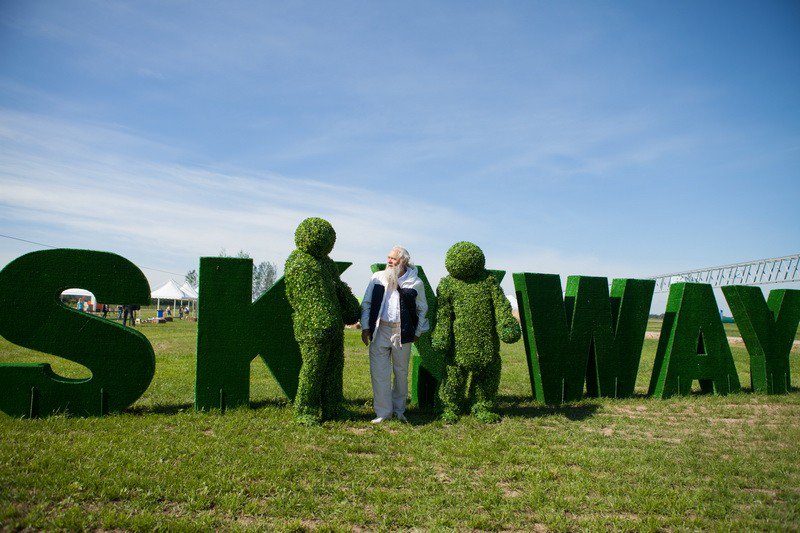 SkyWay cargo complexes
Continuation(English): rsw-systems.com/news/skyway-ca…

For free registration: goo.gl/3CQJbf
My site prezentation(For Romania): goo.gl/Qohyj3
My youtube channel: goo.gl/3XpYRr
Dr. Anatoly Yunitskiy website: goo.gl/UW9PbA