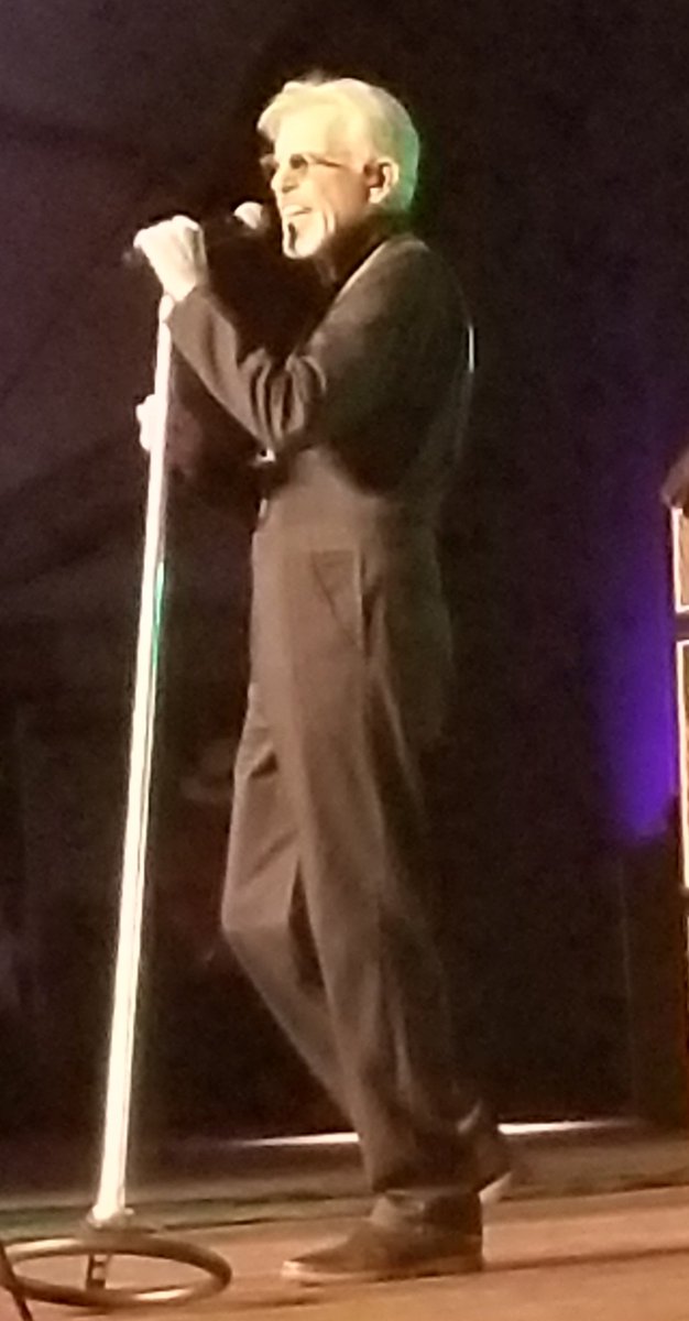 jimvarneybook's tweet image. Billy Bob Thornton jamming in Knoxville last Thursday (08/09/18) #TheBoxmasters