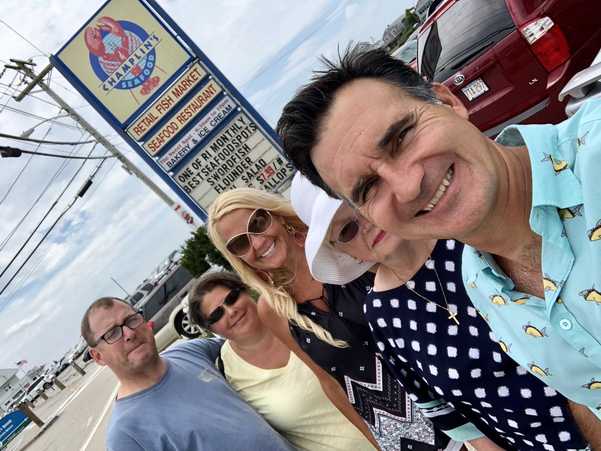 SurfnWeatherman's tweet photo. Had a great lunch at #champlins   #seafood #rhodeisland #lobsterroll #octopus salad https://t.co/b9BrRnoILw