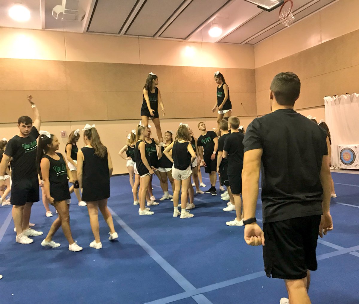 PointerCheer's tweet image. Two awesome days of choreography with the best! Excited for a great year. #VBHSCheer