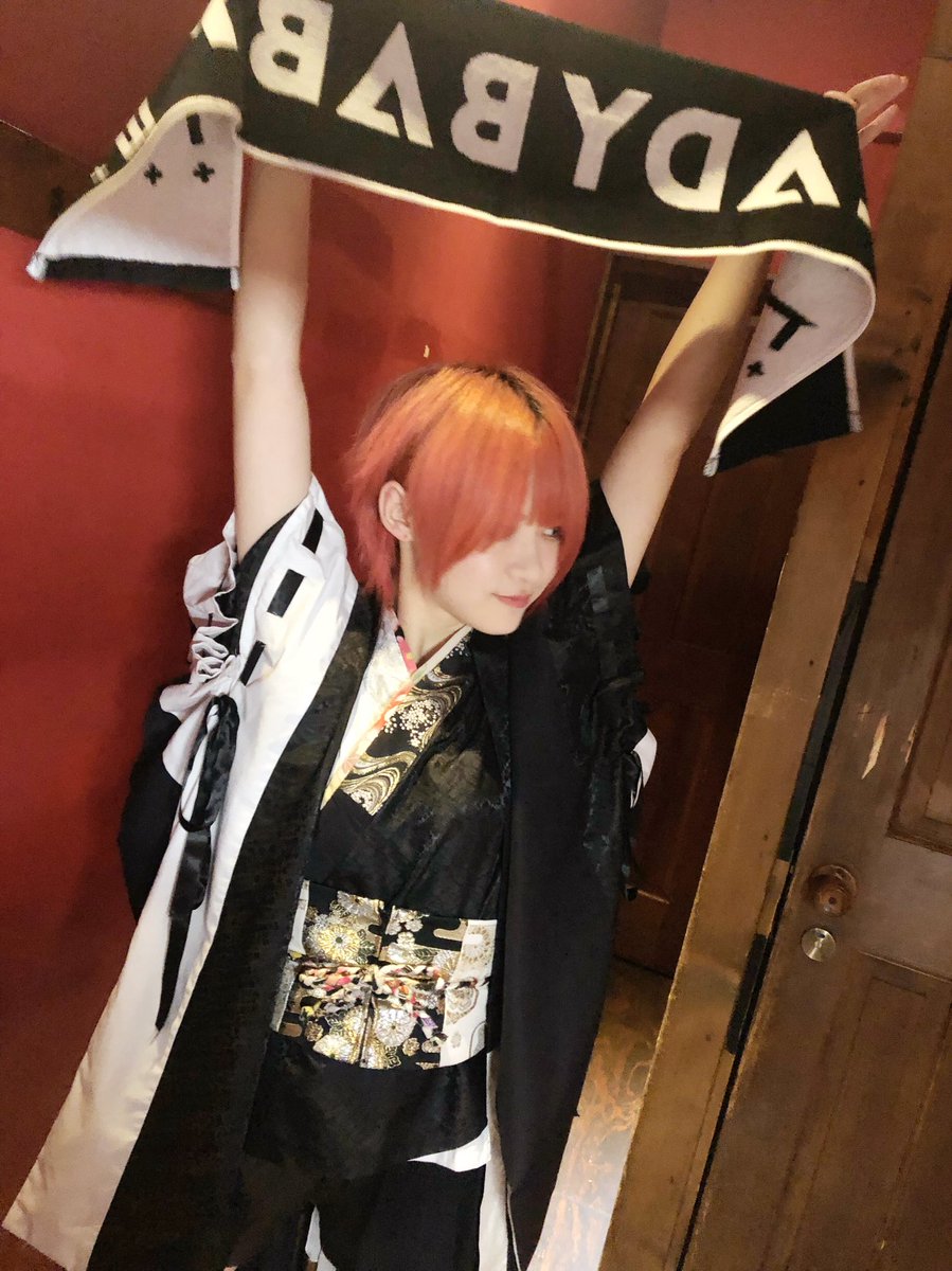 LADYBABY_JP's tweet photo. 本日OTODAMAより発売しますロングタオルです。¥2500円（税込）リバーシブル仕様。今治産の吸水性の高いジャガードTYPEのタオルになります！ https://t.co/QqEtNpSTaC