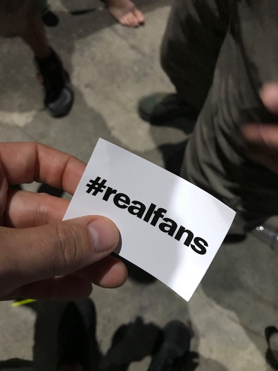 WeaverNFLF's tweet photo. I’m official now. #realfams https://t.co/ftWM3Req2T