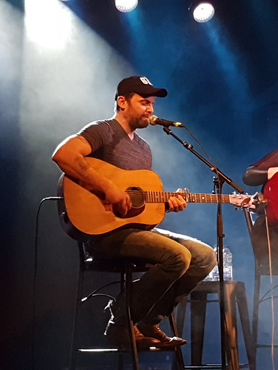 hopper_johanna's tweet photo. Shout out to @deanbrody as he quietly celebrates his birthday on this beautiful sunny day. Happy Birthday! #FansChoiceDean ❤ https://t.co/kK6o6Cu2eV