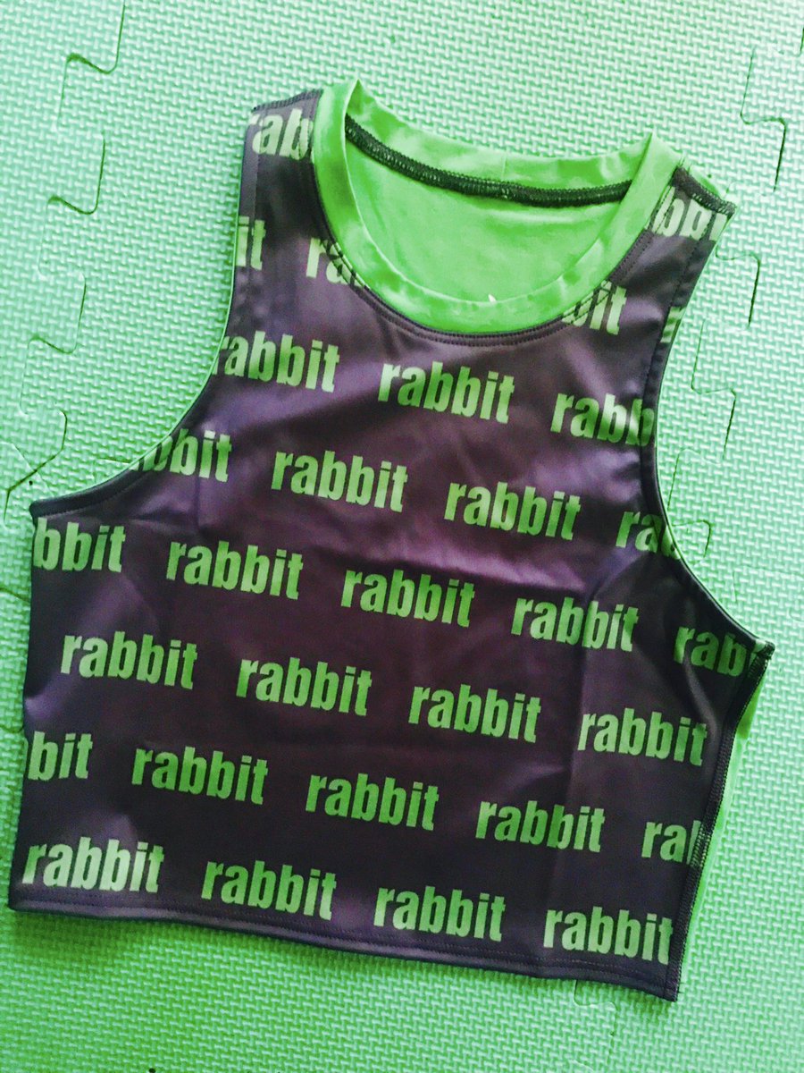 alicia262girl's tweet photo. This exquisite green may be my most favorite yet..... @runinrabbit #rabbit #crophop https://t.co/9IKwlD6Inq
