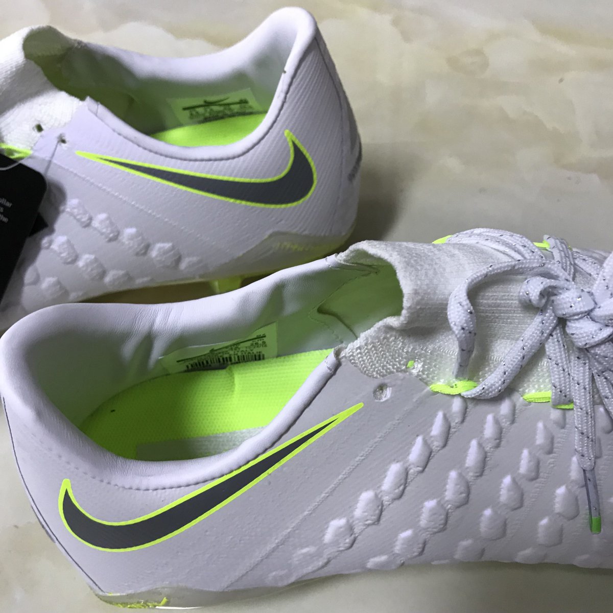 mysoccerboot's tweet photo. NIke Hypervenom Phantom III Elite FG , real photos 

#soccer #soccergame #adidas #nike #dope #adidassoccer #nikesoccer #nikecleats #adidascleats #shoes #boots #cleats #dope #fire #cool #sports #futebol  
#mysoccerboot #cleatsgram  #sneakers #fifa18 #ucl #championsleague https://t.co/VPqsw75FIB