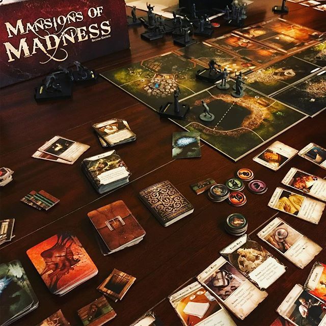 SFLukeStyle's tweet image. Sundays are for board games. And recovery. Mostly recovery. And Cthulhu. Cthulhu will destroy us all. All hail Cthulhu! 8/5/18
.
.
.
.
.
.
#boardgames #boardgamesunday #boardgamegeek #cthulhu #hplovecraft #innsmouthswimteam #mansionsofmadness #cthulhufor… ift.tt/2MDu8yl