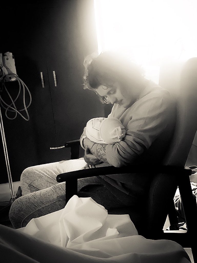 Welcome to the world Aubree. I’m so blessed I got to be there to see you take your very first breath. I’m so proud of you Moon, you did so amazing @unicornrugrats