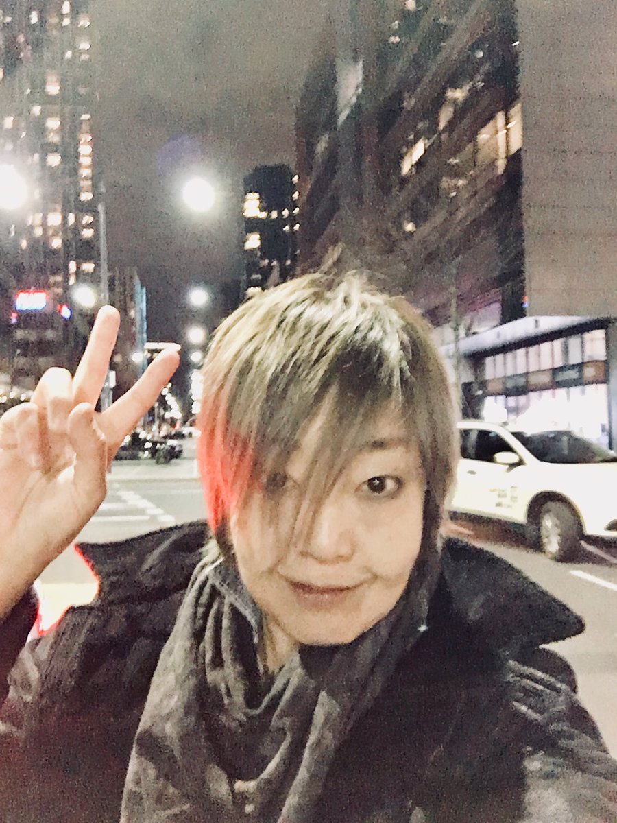 Megumi_Ogata's tweet photo. Good Morning!
It's cloudy@Narita.

ありがとうメルボルン！
ただいまニッポン！今帰ったよ！
荷物を解いて洗濯、からの、ジム。からの、#AbemaTV 。働く緒方さん（笑）。
【本日22時〜】「声優と夜あそび」、ゲストは日髙のり子さん！ 濃厚。観てね❤️

オハヨウゴザイマス！
#緒方内田と夜あそび https://t.co/SSFDaNYJd4