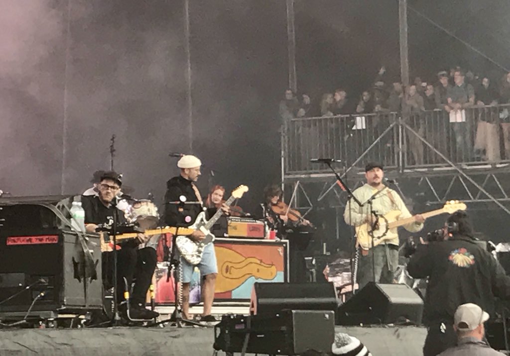 coreydu's tweet photo. I love #TheLordsofPortland an unreasonable amount @portugaltheman #OutsideLands https://t.co/yde6lROvLM
