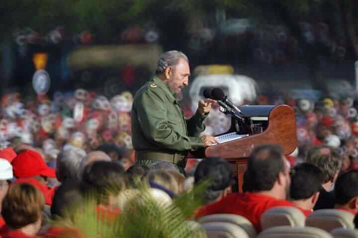 nataliauci16's tweet photo. #13Ago #Fidel
#Foto3 #Foto4 #Foto5 #Foto6 de #92cumpleañosFidel desde la @universidad_uci @CubaMES #Cuba #CubaSocialista https://t.co/hJRIxa8gMt
