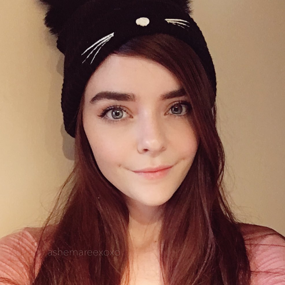 TW Pornstars - 🦋Ashe Maree🪻. Twitter. 😊💞 gettin online in 5 minutes to
