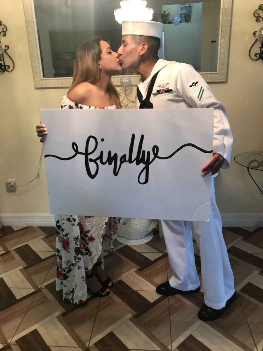 valery_sanchezx's tweet photo. And Just Like that, 6 Months Later My Heart Is Whole Again ❤️ #deploymentover https://t.co/qEF0czQhaR