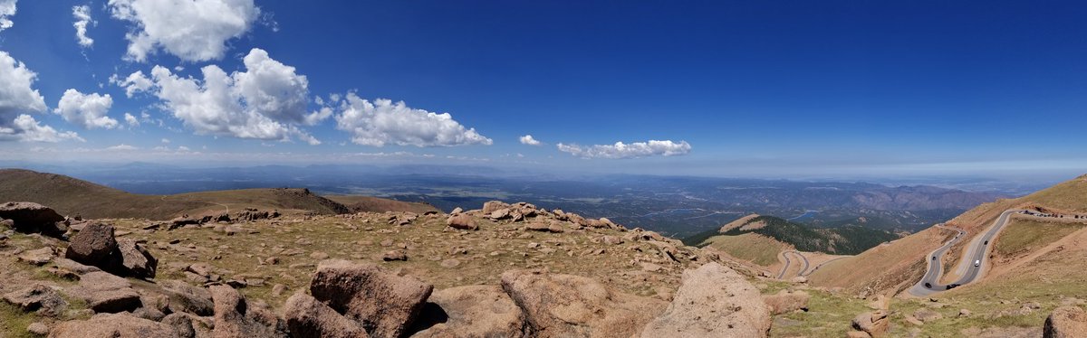Colorado's tweet photo. "@paulquaye: Panorama shot that you literally don't have to touch for perfection. #PikesPeakHighway #Colorado" https://t.co/SvvMW1WaSo