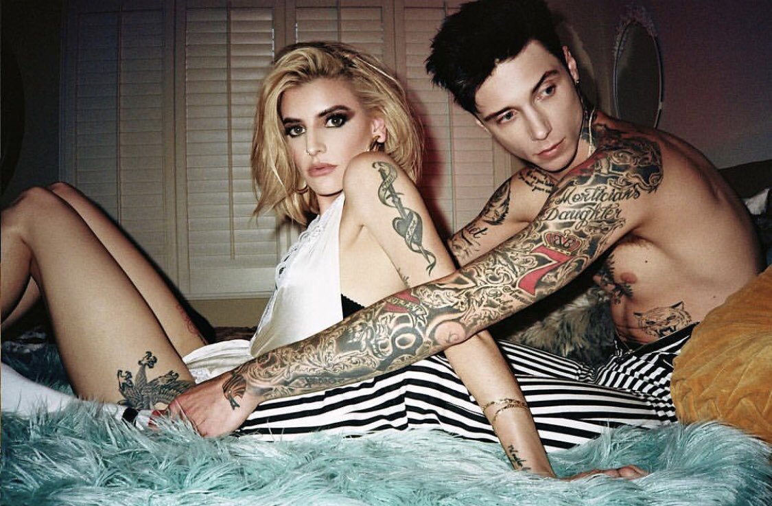 WretchedDivine_'s tweet image. “I love my wife.” ❤️