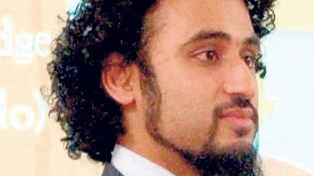 suzanne2222's tweet photo. Mr Faraz, worked at the multi-faith Nansen Primary School It was revealed a group of conservative Muslims got jobs at Schools in Birmingham to impose an Islamist ethos. #trojanhorse
Got the sack, appealed saying he was being discriminated against. ๐ค
Kicked out. #HowTheyWork. https://t.co/5TBTSNIbVq