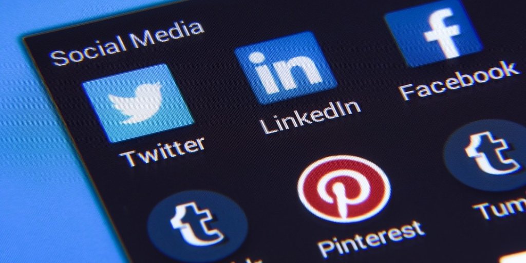 TechSoupSAfrica's tweet photo. FREE Social Media Marketing Training for Nonprofits in Cape Town - 30 August, 10am - 1pm. Bookings and more info: https://t.co/Il38ISIGcX #NET2CPT #PhambanoTech π» https://t.co/TRbhc9oDqI