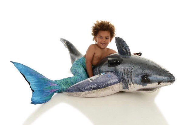 There’s still a few spaces left on our mermaid sessions. if your child wants to be a mermaid / merman.. phone 01874 623677 to book today. #brecon #mermaid #fun