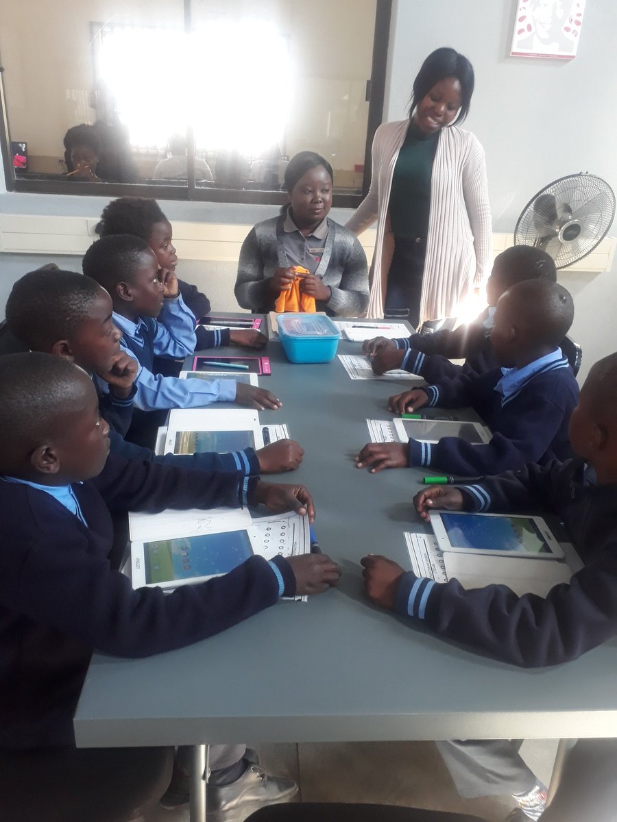 KindTiyani's tweet photo. Yeay its a happy monday with our happy Learners from Mketse enjoying the #DigitalEnglish &Maths @JusticiaDlc @rhinoafrica #OpenLearnig https://t.co/e4iFdGT0If