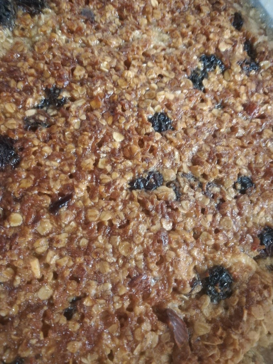 HoTBunnyBaker's tweet photo. #omg #AfternoonTeaWeek !!! My favourite week ever... #flapjack with bits in... We called it #mueslibars in our shop. #lawlorsTheBakers still #baking in #Henley #Bakerbyname https://t.co/pf7VJD52E0