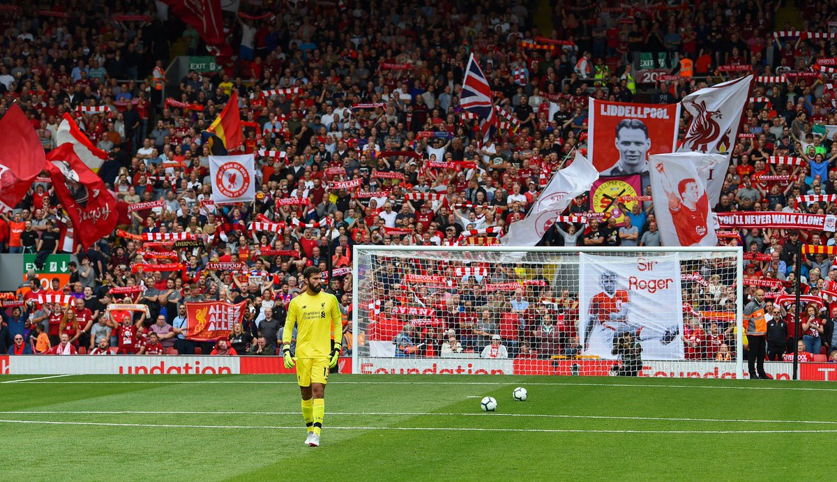Alissonbecker's tweet photo. Nice start!! +3 points +clean sheet  #AB1 #Deusnocontrole #PremierLeague https://t.co/2X3HW0b2w3