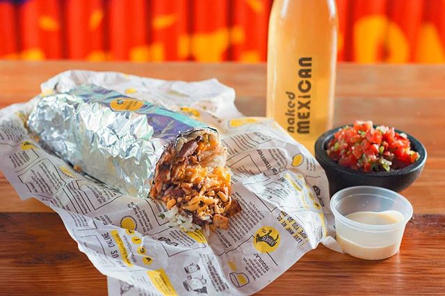 Four15Burritos's tweet photo. It’s always nice when someone smells NICE.
And is HOT.
Maybe a little SPICY.
And wrapped in TINFOIL.
And is a BURRITO.
Enjoy Half-Price Burrito Monday at Four15. Book now on 031 564 0415. Find us at 41 Mackeurtan Avenue. Dine in only.Ts &amp;Cs apply.
📷:hello_durban https://t.co/o5EVEhr1Q3