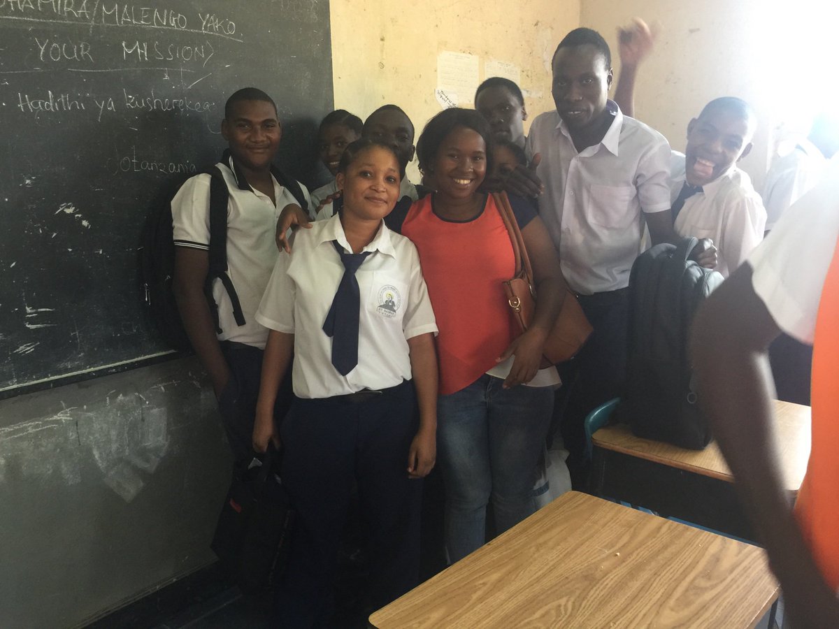SumaTenende's tweet photo. After class selfies... @DOTTanzania  #DOTYouth https://t.co/75Nmvhb37H