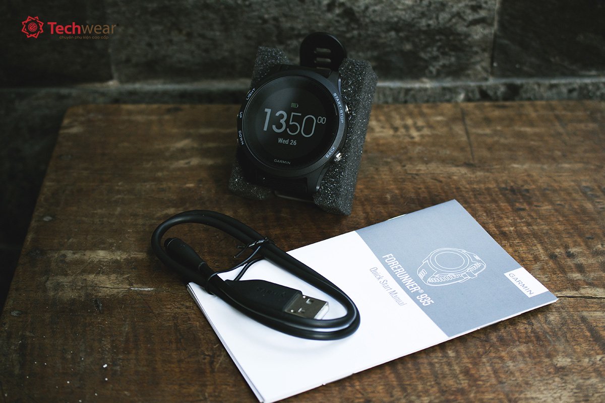 techwearvn's tweet photo. Đồng hồ dành riêng cho DÂN CHẠY BỘ - chỉ #49g - NHẸ TỰA NHƯ KHÔNG 😉 #Garmin #Forerunner935:
🍀 Dung lượng PIN siêu BỀN BỈ.
🍀 CHỐNG NƯỚC lên đến 50m.
#TẶNG túi thể thao trị giá 290k + miếng dán cường lực 120k khi đặt mua ngay
https://t.co/fYdm6f6IlT https://t.co/FpmgCV8exC