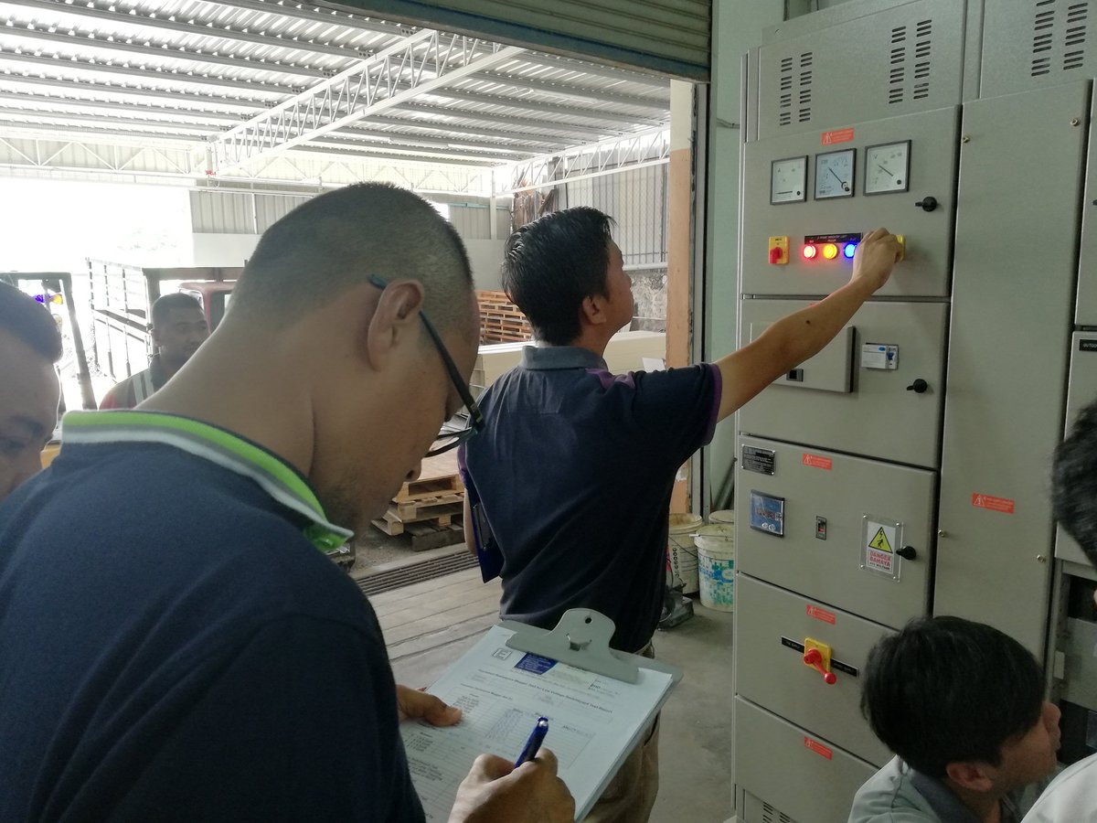 bme_mada's tweet photo. FAT Switchboard Tandop Ampang Jajar. 
#madamabeles
#bmemada https://t.co/42ZxjBEweC