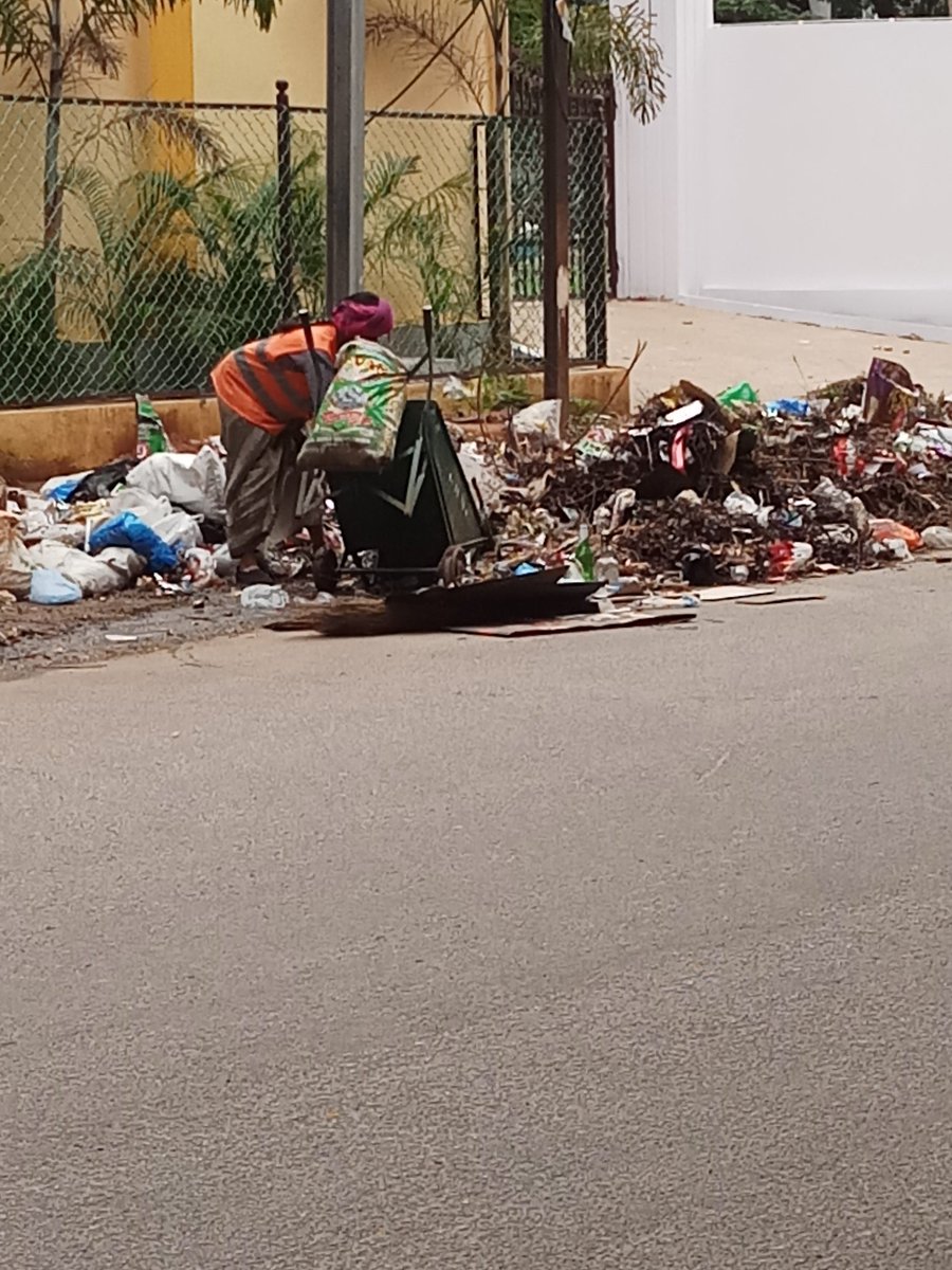 Smriti Phatak tweet media