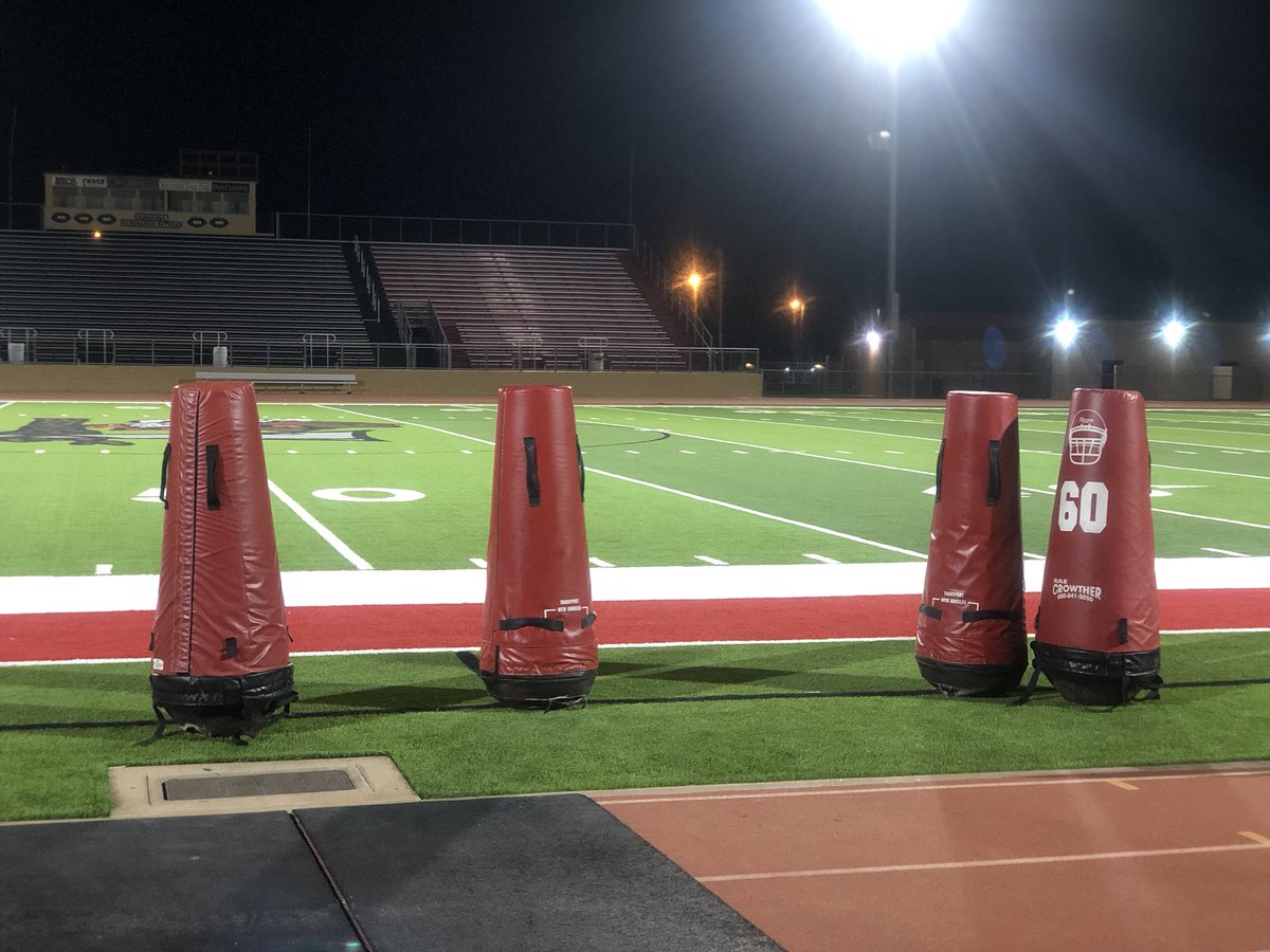 LHS_Redskins's tweet photo. And practices have started for football!!  Go Redskins!! https://t.co/sqDNCSgd56