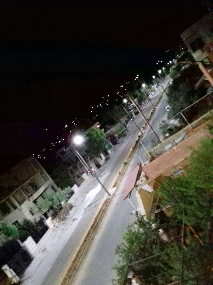 Ali_Rida_Kayali's tweet photo. مشروع تنوير الزبداني بالطاقة الشمسية - آب 2018
برنامج الأمم المتحدة الإنمائي - ريف دمشق https://t.co/1WmD6TF2pS