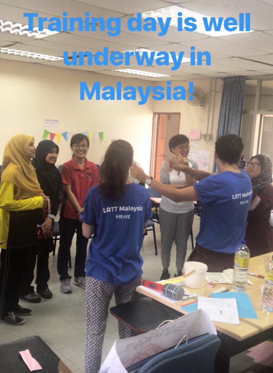 HJAMrHughes's tweet photo. In our second training day in Perlis, we talked about the importance of growth mindset, oracy and higher order questioning in the classroom.      #LRTT #conferenceDay #Malaysia #SharingTeaching #Teaching https://t.co/EGWBp8C2aP