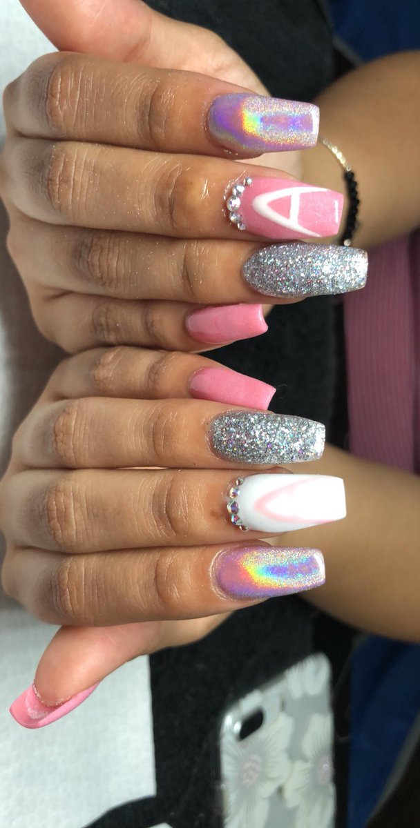 Baby shower nails for my love😍 if you know anyone wanting baby shower nails HMU! #babyshowernails #babyshower #babygirl #dallasnailtech #fortworthnailtech #arlington #acrylicnails @ShowYourClaws @DallasBestPlace @KeNailLounge