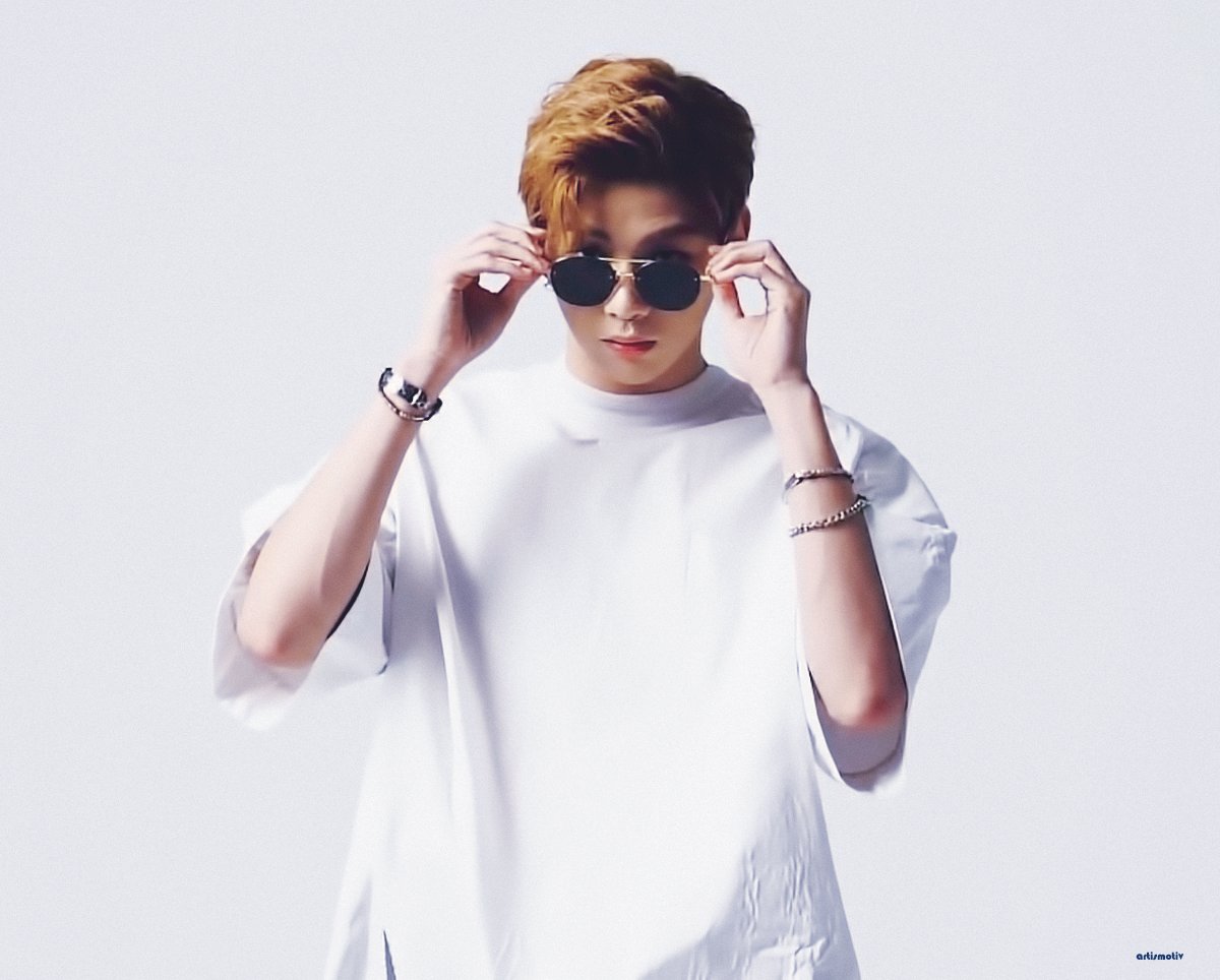 artismotiv's tweet photo. #KangDaniel #강다니엘 #KissingHeart https://t.co/q1Gw0uOlqK
