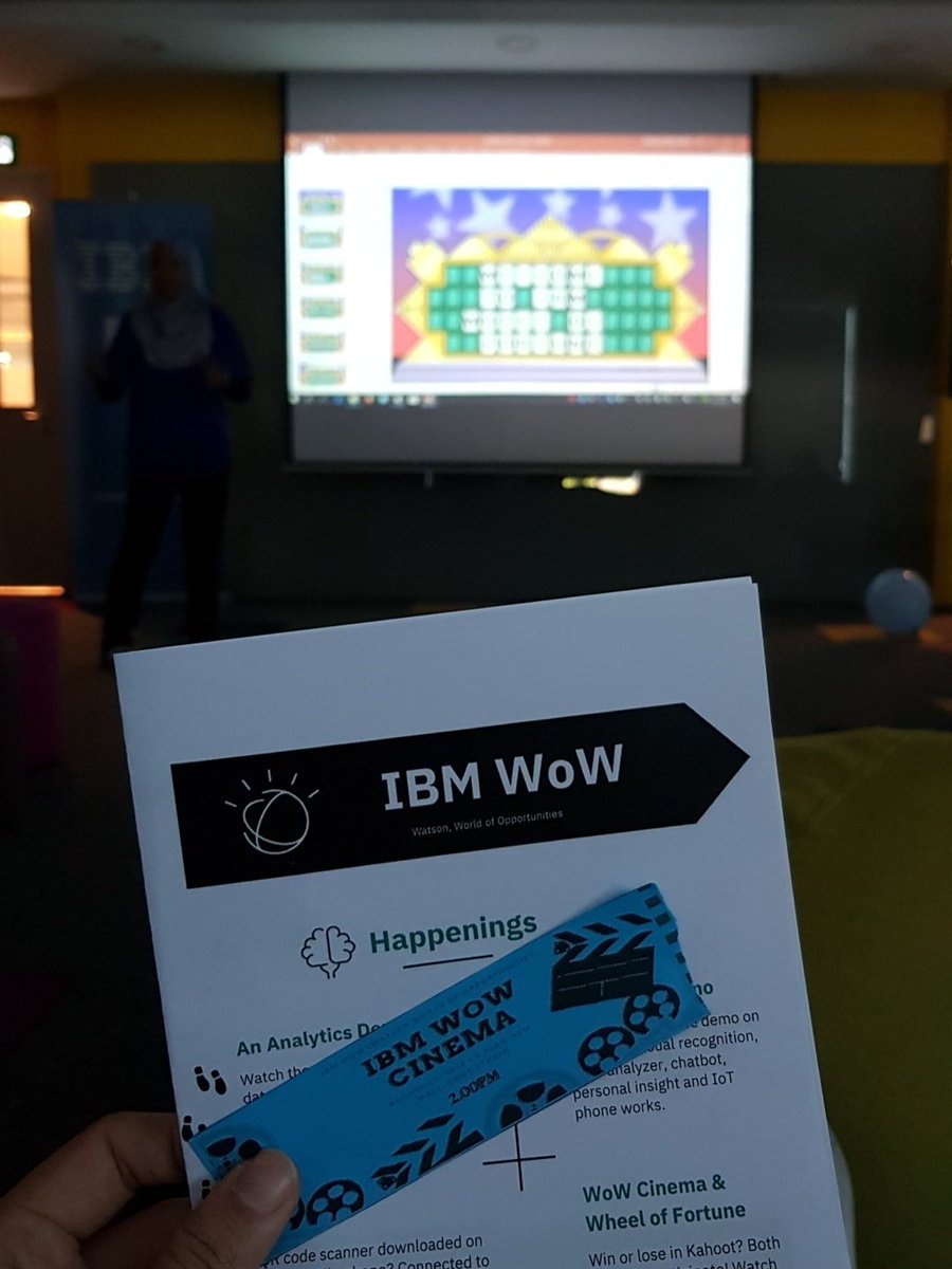 jess_limsy's tweet photo. Attending a screening at #ibmwow learning about #watson 😎 #ibmcicmy https://t.co/TdbLpSIPXF