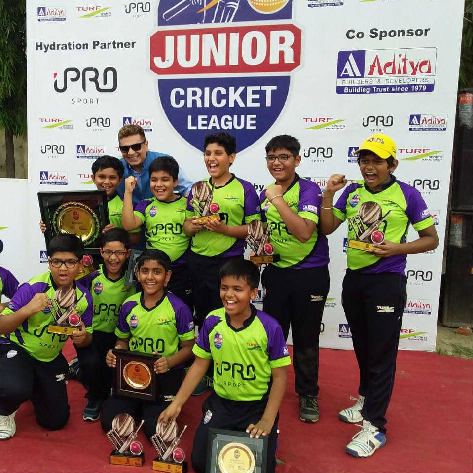 iProSportIndia's tweet photo. It was a fantastic experience to be associated with the youngsters in the Junior Cricket League that commenced yesterday. @DrRahulNarula1
#BeMore #MyiPro https://t.co/UeANINsHV7