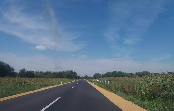 НОВИМ ДРУМОМ НА "JUST OUT"

Завршни радови на реконструкцији деонице регионалног пута Деспотовац - Свилајнац, од изузетног туристичког значаја за нашу општину, комплетно су реализовани у току претходне две недеље. 

Више о пројекту можете прочитати на:
rts.rs/page/stories/s…