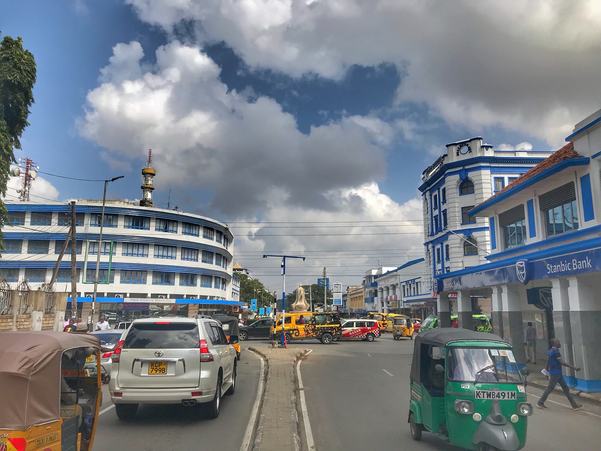 Kenya West C On Twitter Checking In From 001 The Only City In - 