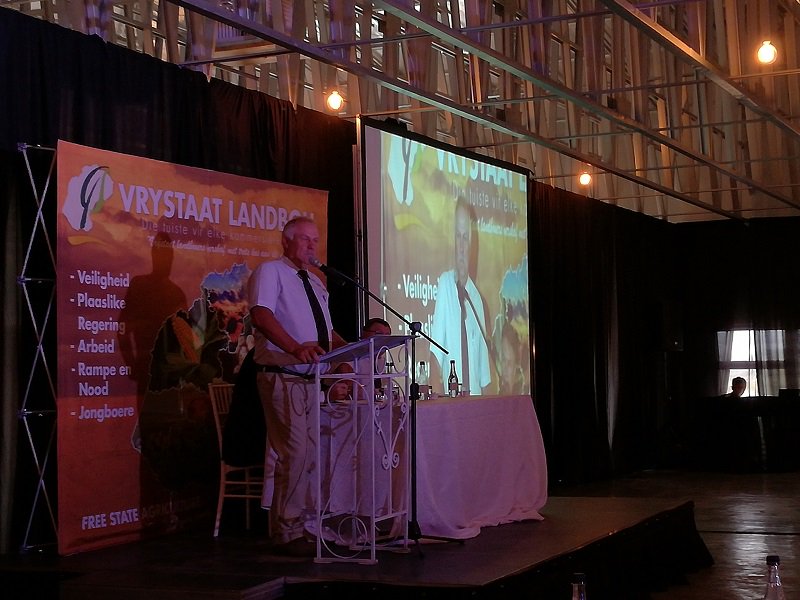 Vrystaat Landbou (@vslandbou) on Twitter photo VL hou jaarkongres in #Bfn. Verskeie leiers, landboubesighede & lede van VL kom bymekaar vir #kongres, waarvan tema Terug na ons lede is. Sien uit om julle Woens & Donderdag in Rosestad verwelkom. Lees meer: bit.ly/2MobHkj <a href="/ANDRIESVERMEULE/">ANDRIES VERMEULEN</a> @AgriChamber @AgriSAOfficial VL hou jaarkongres in #Bfn. Verskeie leiers, landboubesighede & lede van VL kom bymekaar vir #kongres, waarvan tema Terug na ons lede is. Sien uit om julle Woens & Donderdag in Rosestad verwelkom. Lees meer: bit.ly/2MobHkj <a href="/ANDRIESVERMEULE/">ANDRIES VERMEULEN</a> @AgriChamber @AgriSAOfficial