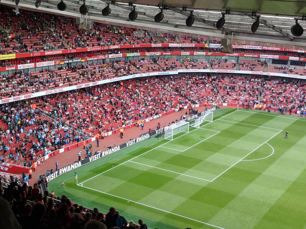 albcontact's tweet photo. Seeing #VisitRwanda partnership with @Arsenal, football's biggest fan family during #KickOff250 was just so surprising when "fans" discovered "who" #Rwanda actually is... their enthusiasm with the flag & in the shops insisting on the branding of the jerseys is really powerful https://t.co/MI6enwptu5