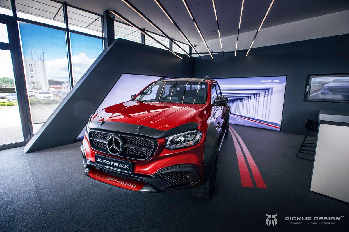 PickupDesignCom's tweet photo. See how our red, shiny Mercedes X-Class EXY looks at the amazing showroom of our partner!
#MercedesBenz #xclass #pickup #Utes https://t.co/dVWvg27rHl