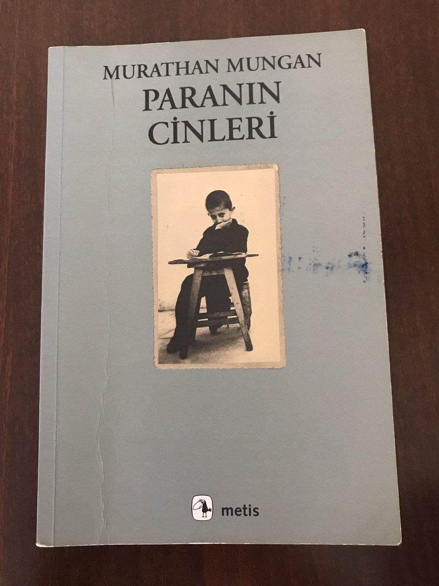 “Tuhaftır, hala bazı durumlarda konuşamam, keşfedilmeyi beklerim, beni görsünler, beni fark etsinler, beni anlasınlar isterim. Kendimi öne süremem. Tersine geri çekilirim.”

#MurathanMungan #ParanınCinleri